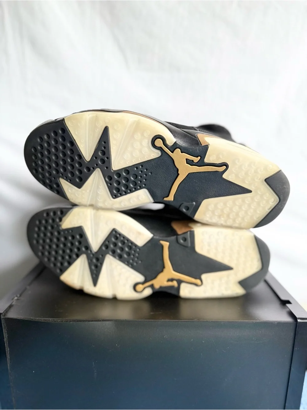 AUTHENTIC Jordan 6 Retro DMP Size 10 CT4954 007 2020 PRE-OWNED